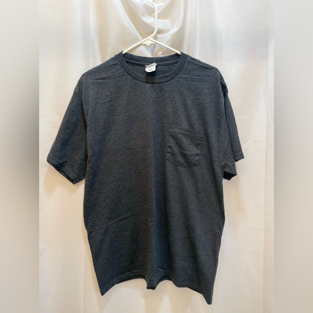 COPY - Hanes Bundle of 2 NWOT Men’s M Short Sleeve Tee